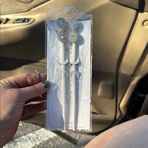 White Ornate Hair Styling Pins